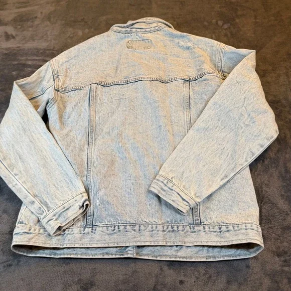 Banana Republic Light Wash Distressed Denim Jacket Womens XS Acid Wash Trucker - Picture 4 of 10